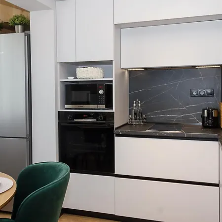 1bd Sea Garden Retreat With Dedicated Workspace By Flat Mаnager Apartamento